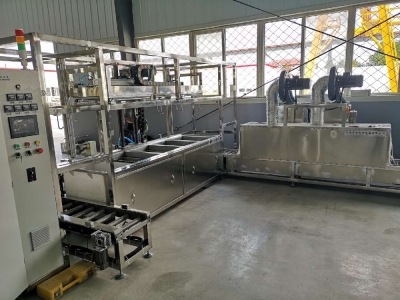 噴淋清洗機(jī)對(duì)石材的加工起著什么作用？